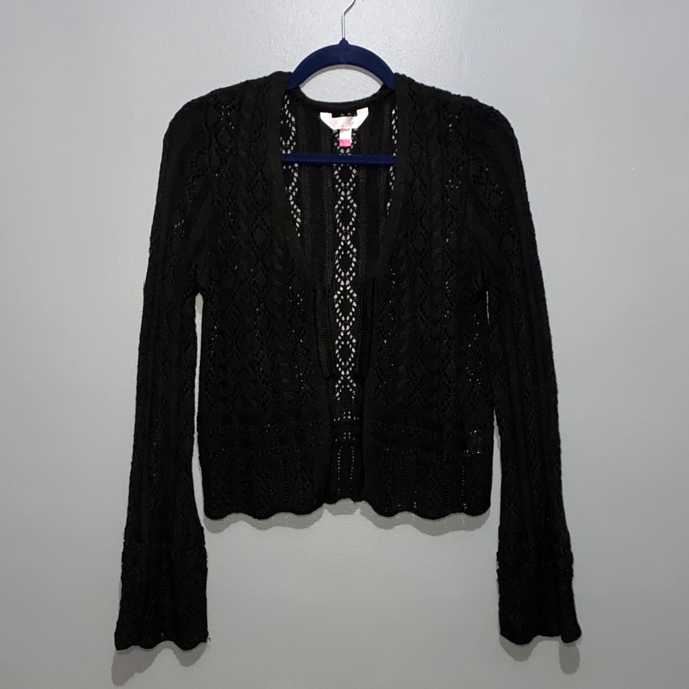 BLACK WOMENS SWEATER